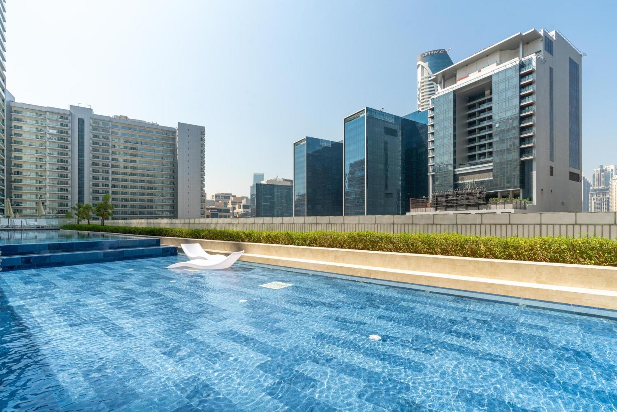 Delightful 2Br Apartment At Reva Residences دبي المظهر الخارجي الصورة